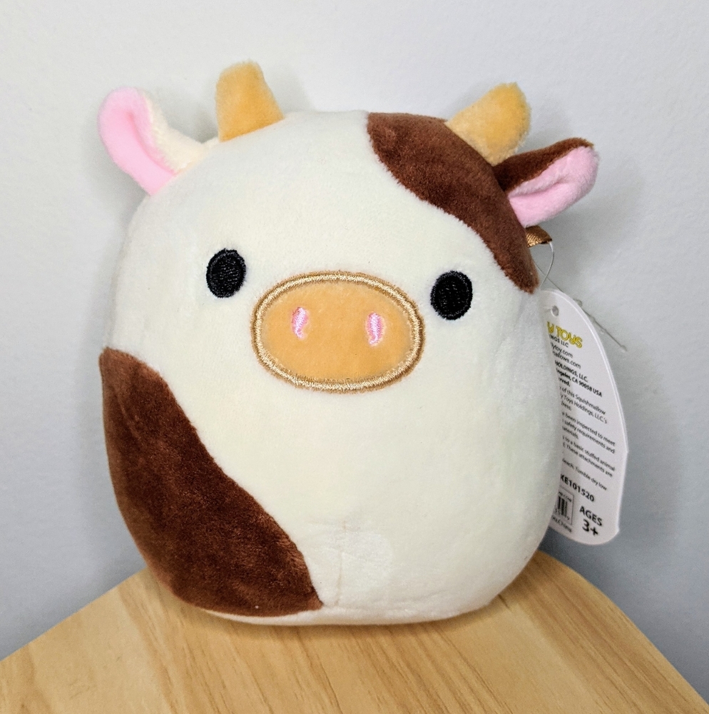 Ronnie the Cow Squishmallow 4.5"